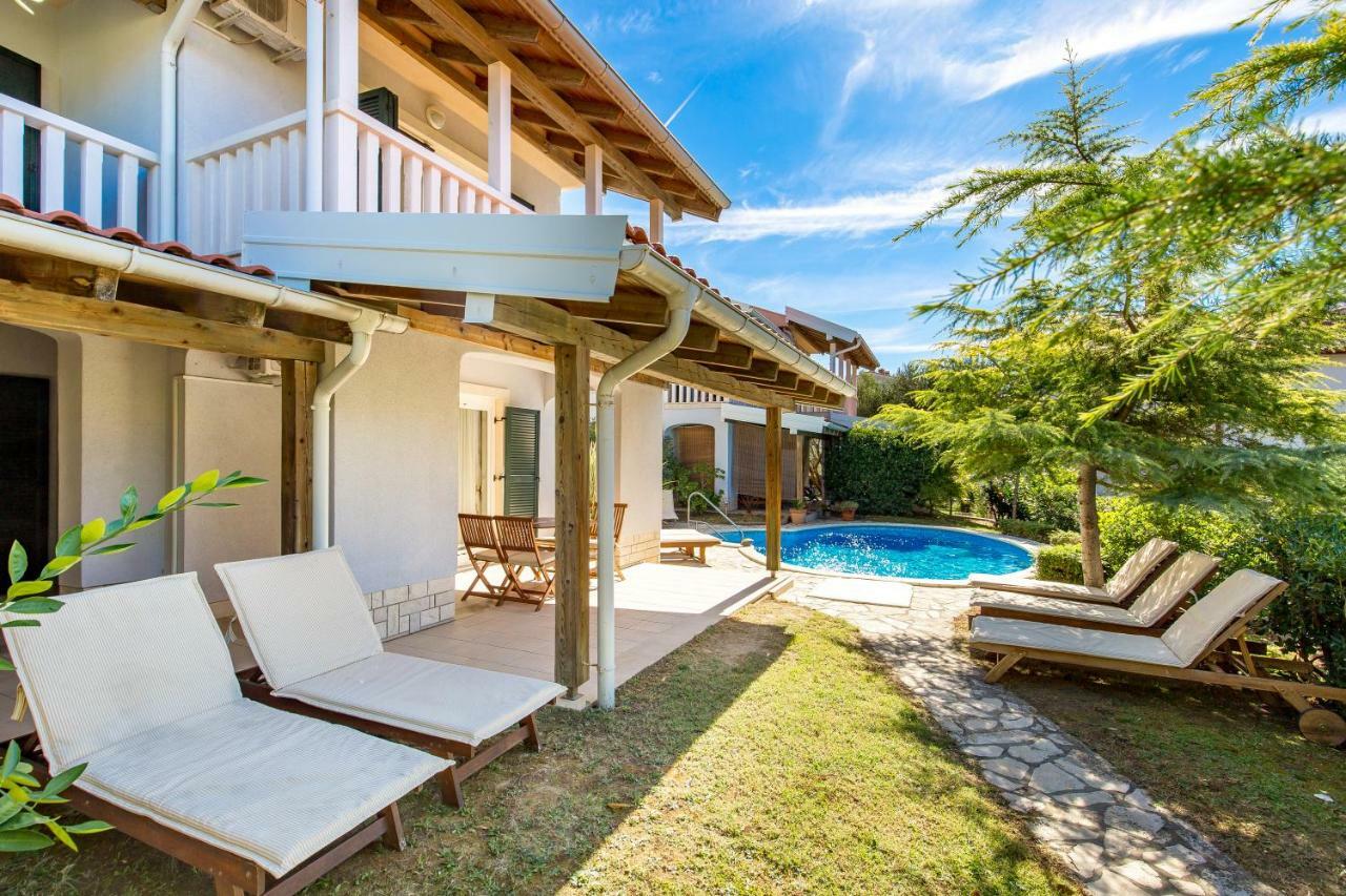 Villas Rab Banjol Exterior photo